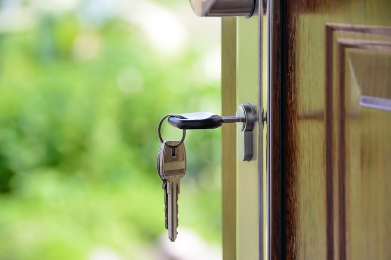 Navigating a Slow Real Estate Market: Proven Agent Strategies for Boosting Business and Building Stronger Relationships